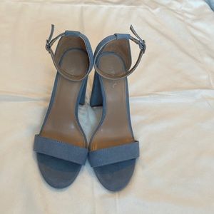 Open-toe strappy block heel.